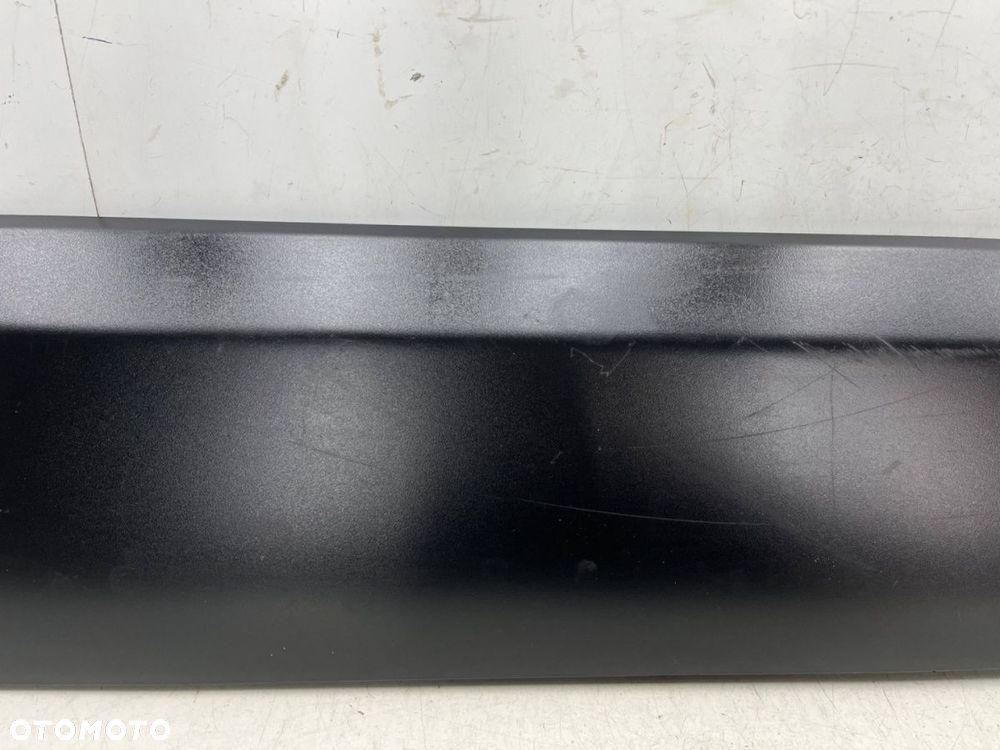 Listwa Mazda CX-30 CX30 2019r.- prawa przednia dolna nakładka drzwi dgh9-51ra1 - 3