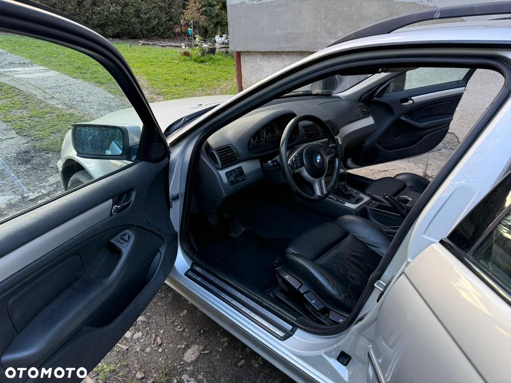 BMW Seria 3 330ix - 9