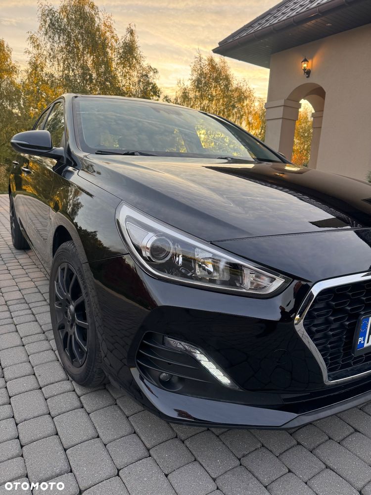 Hyundai i30 1.4 YES - 13