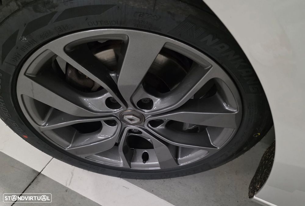 Renault Mégane BLUE dCi 115 EDC INTENS - 28