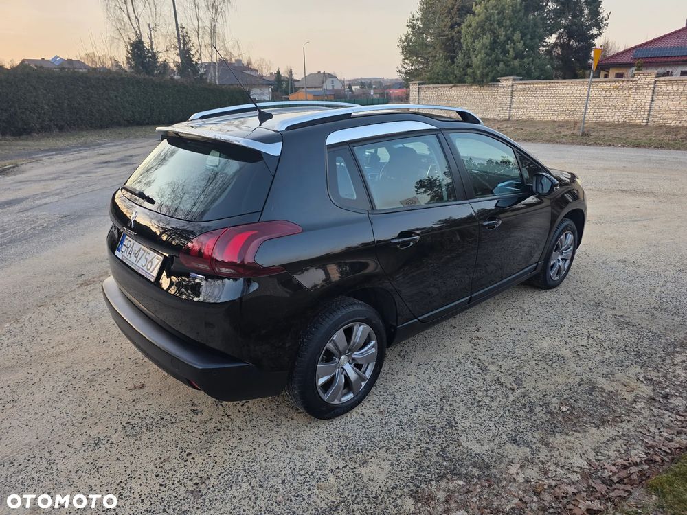 Peugeot 2008 - 6
