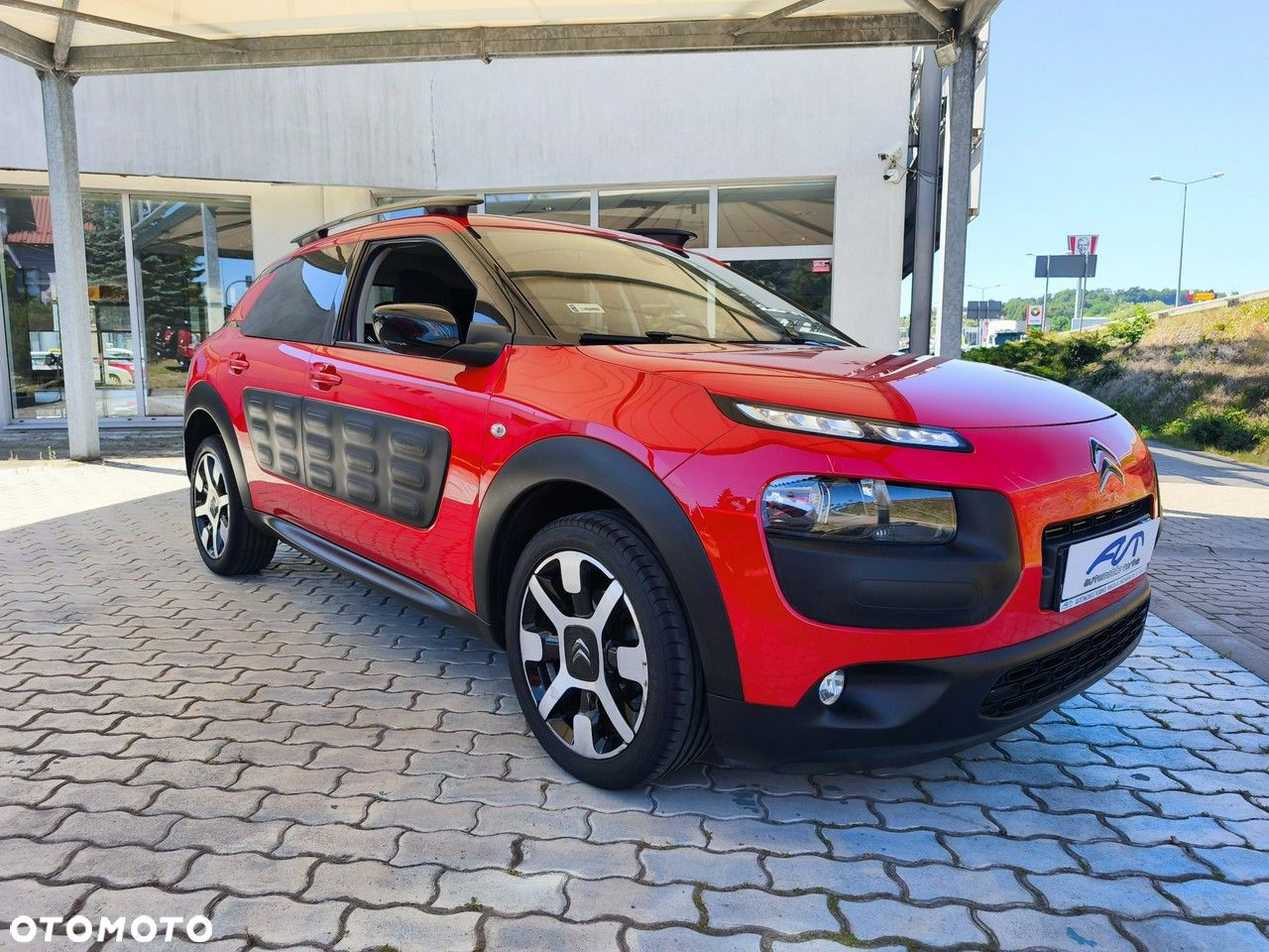Citroën C4 Cactus - 10