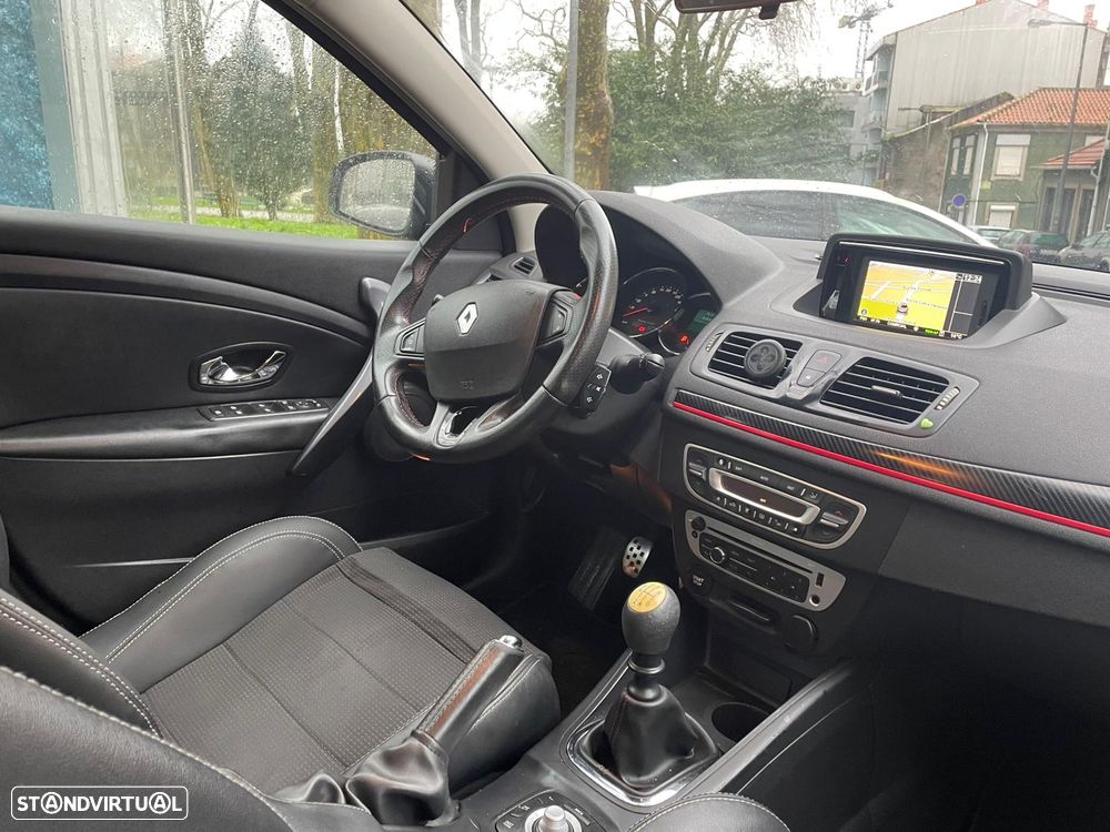 Renault Mégane Sport Tourer 1.5 dCi GT Line - 14