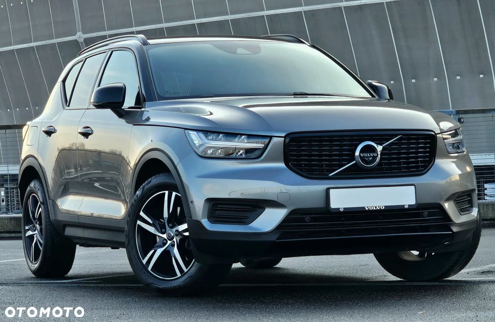 Volvo XC 40 B4 B R-Design - 12