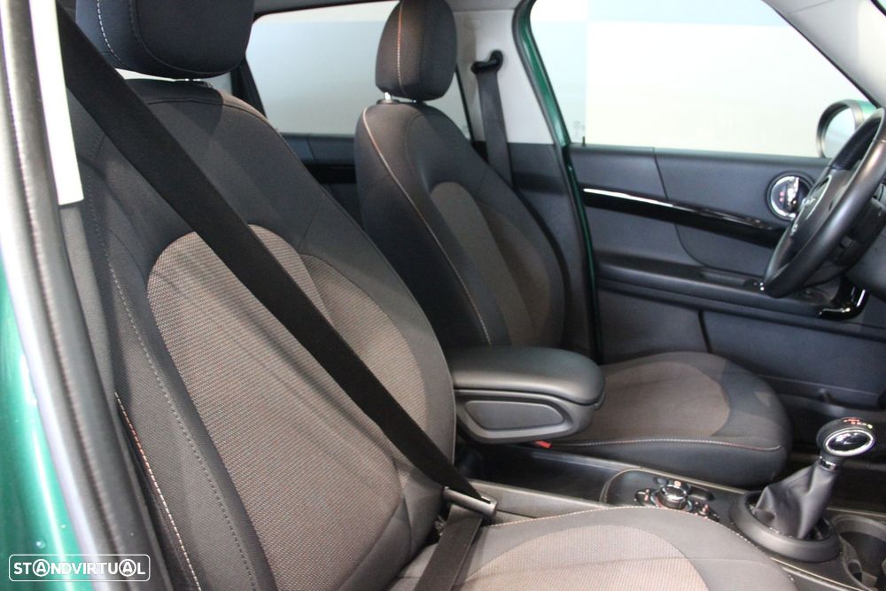 MINI Countryman Cooper SE ALL4 Yours Auto - 14