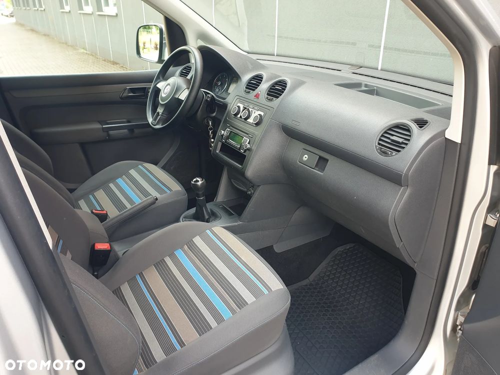 Volkswagen Caddy - 17