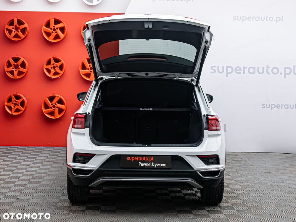 Volkswagen T-Roc - 26