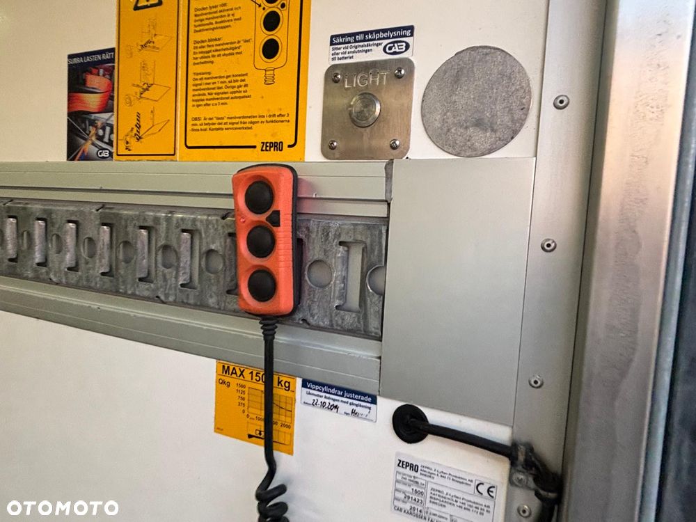 Mercedes-Benz Atego 1218 - 19