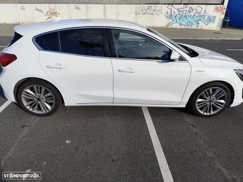 Ford Focus 1.0 EcoBoost MHEV Vignale - 3