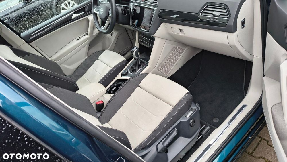 Volkswagen Tiguan 2.0 TDI SCR 4Mot Elegance DSG - 33