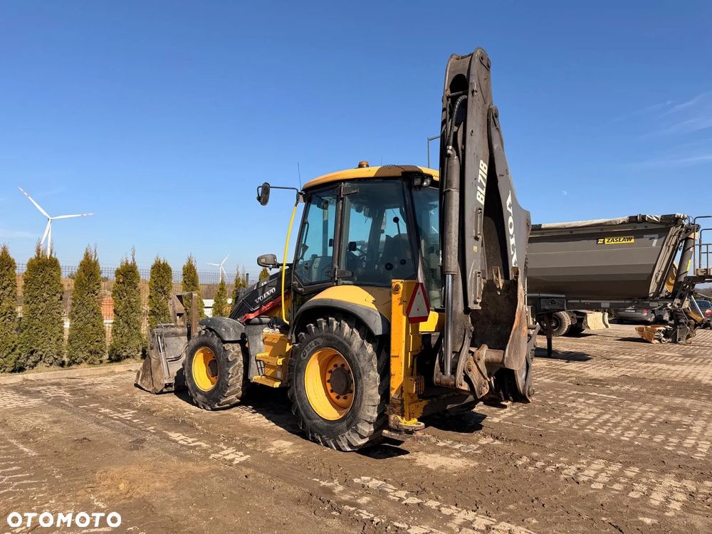 Volvo BL71b - 3