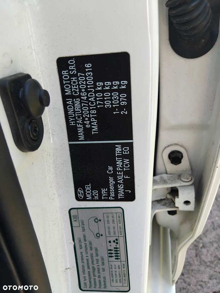 Hyundai ix20 - 7