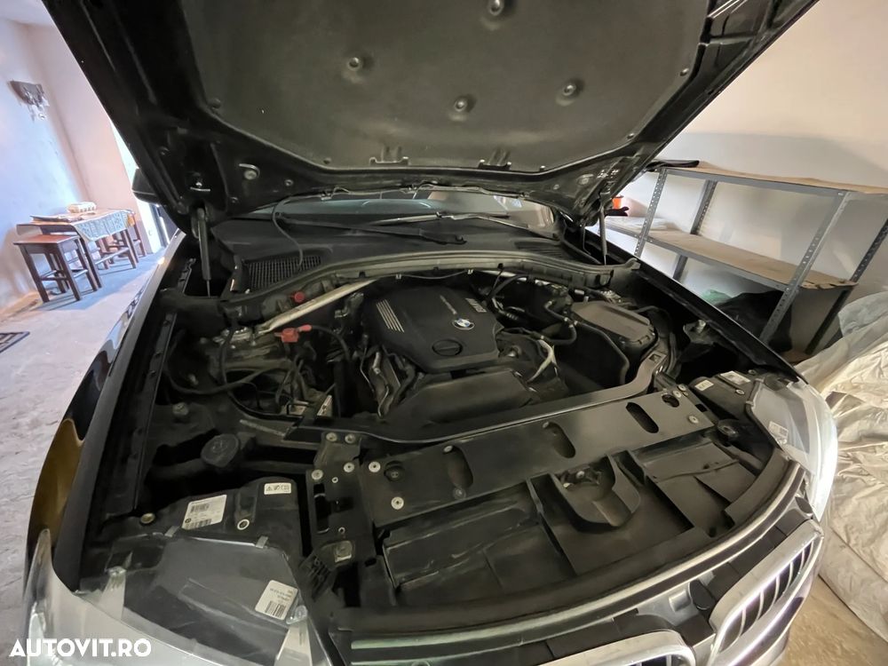 BMW X3 xDrive20d Aut. Advantage - 2