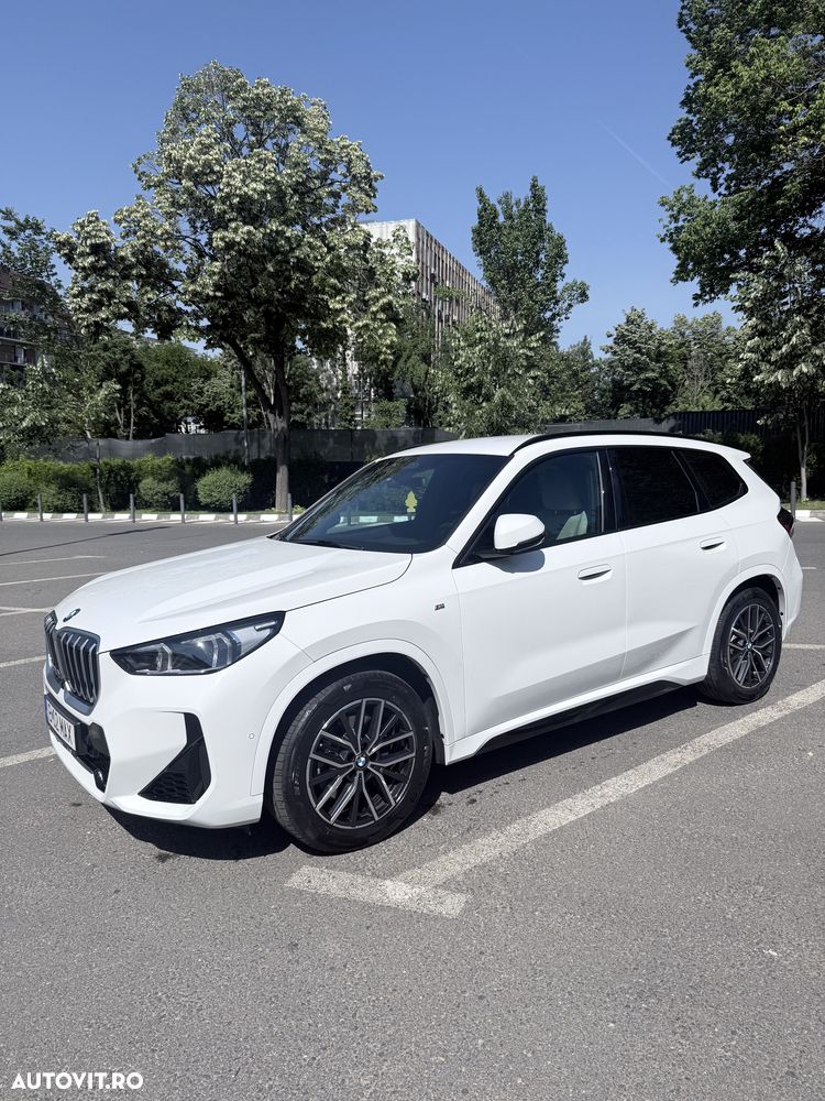 BMW X1 xDrive23i AT MHEV - 1