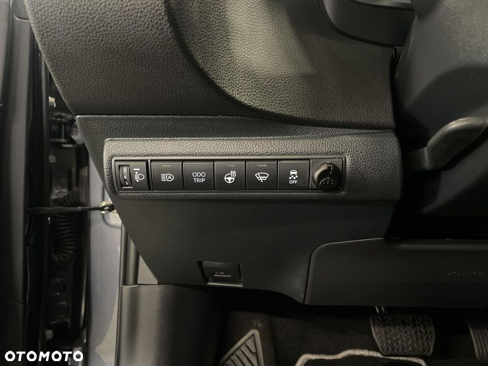 Toyota Corolla 1.8 Hybrid Style - 12