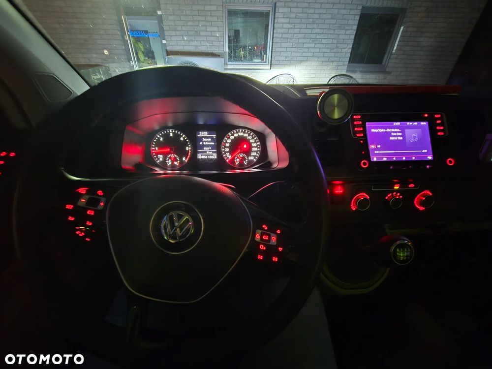 Volkswagen Transporter 2.0 TDI - 11