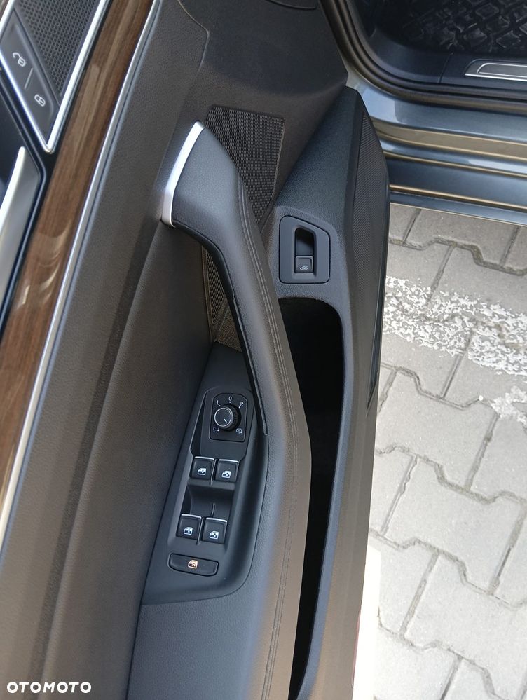 Volkswagen Passat 2.0 TDI SCR DSG Highline - 30