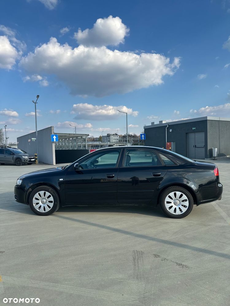 Audi A4 Limousine 2 - 7