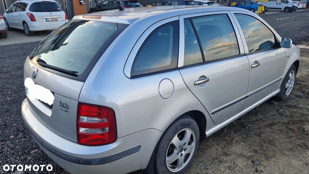Skoda Fabia 1.4 16V Elegance - 5