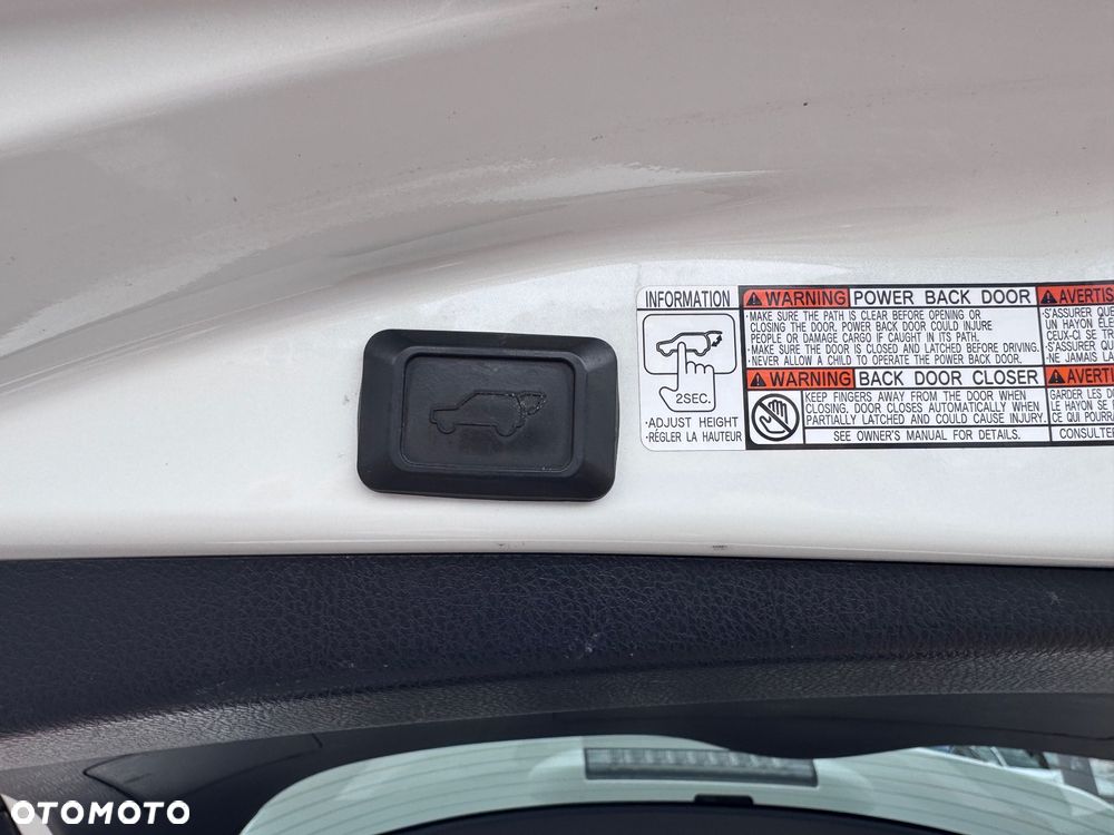 Toyota RAV4 Hybrid Premium 4x2 - 10