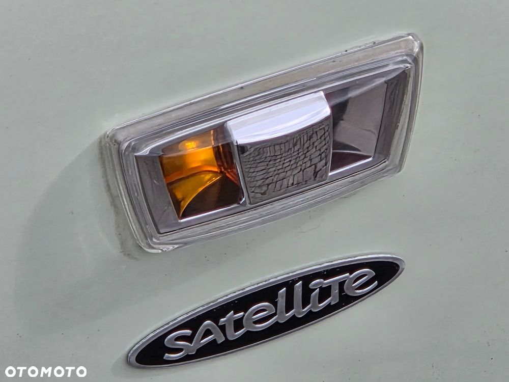 Opel Corsa 1.4 16V Satellite - 25