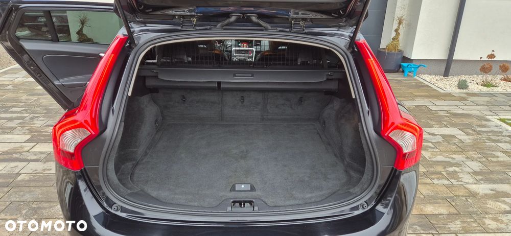 Volvo V60 D4 Geartronic Business Edition - 12