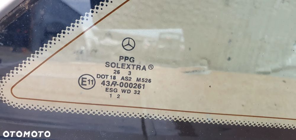 Szyba prawy tył tylna prawa karoseryjna Mercedes E Klasa W211 - 5