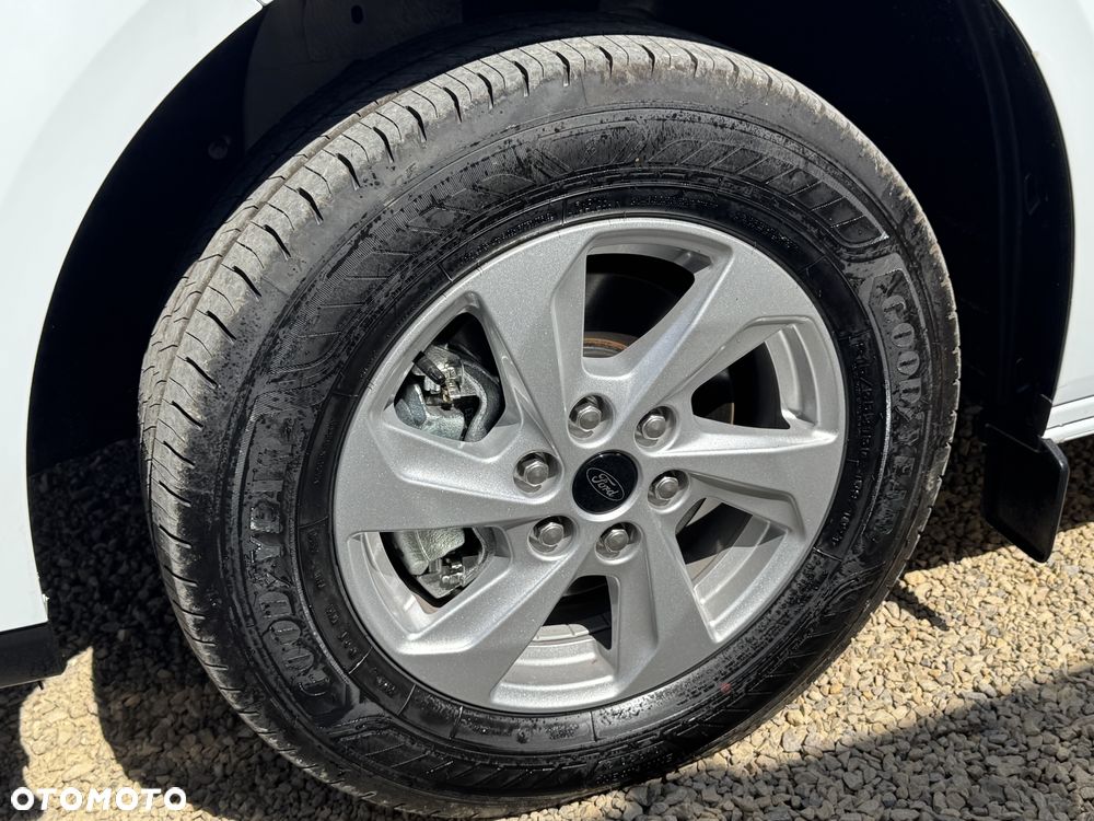 Ford Transit Custom - 21