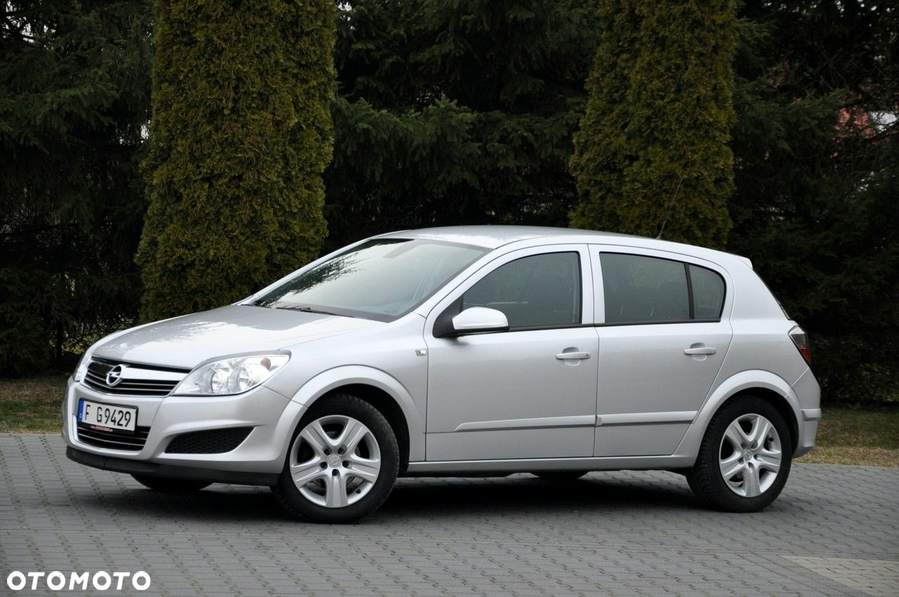Opel Astra - 11