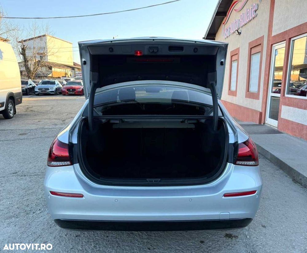 Mercedes-Benz A 180 - 13