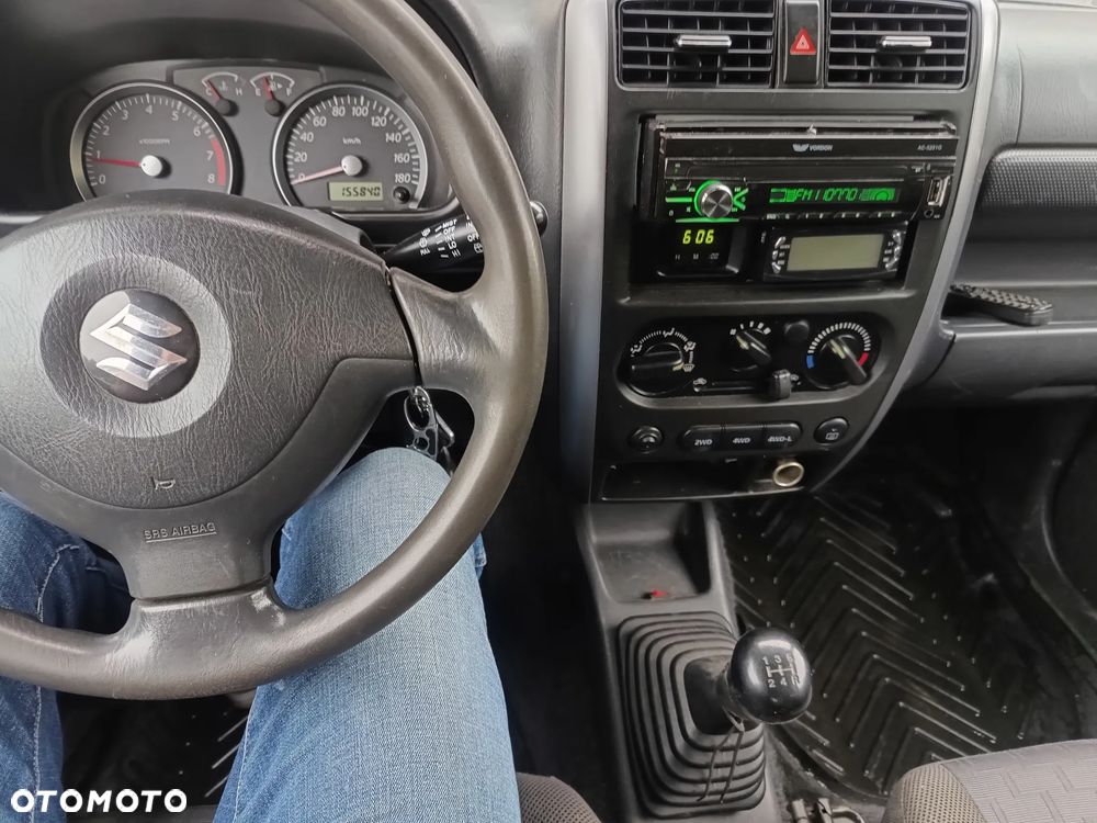 Suzuki Jimny 1.3 - 9