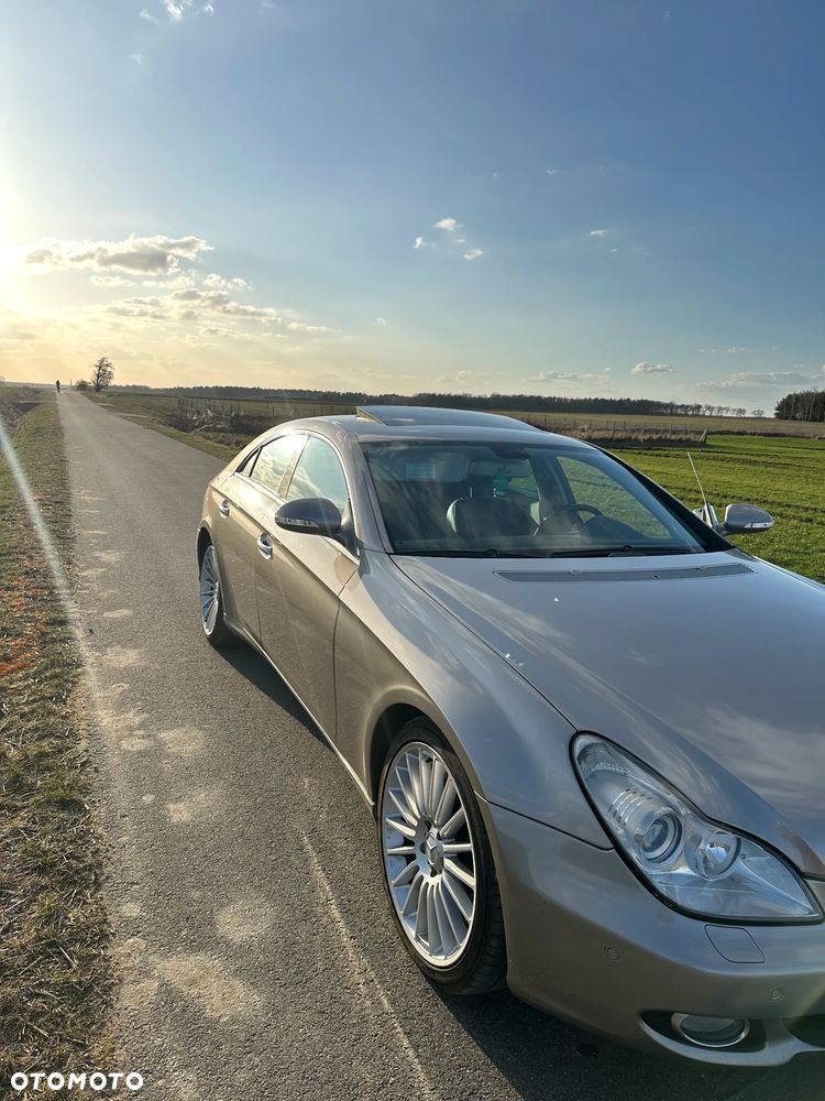 Mercedes-Benz CLS - 4