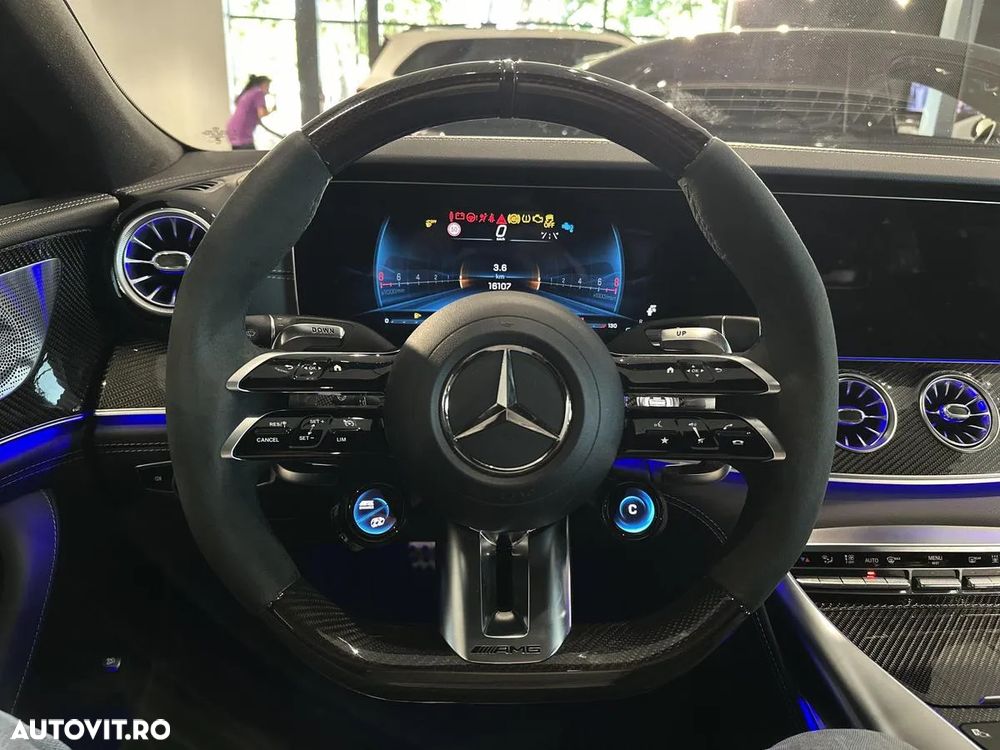 Mercedes-Benz AMG GT-S 63 4Matic Coupe Speedshift MCT 9G - 17