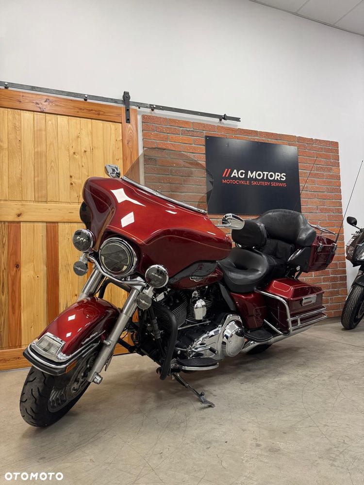 Harley-Davidson FLHTCU Ultra - 13