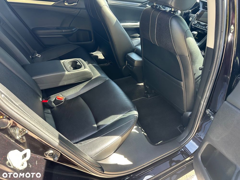 Honda Civic 1.5 i-VTEC Turbo CVT Prestige - 11