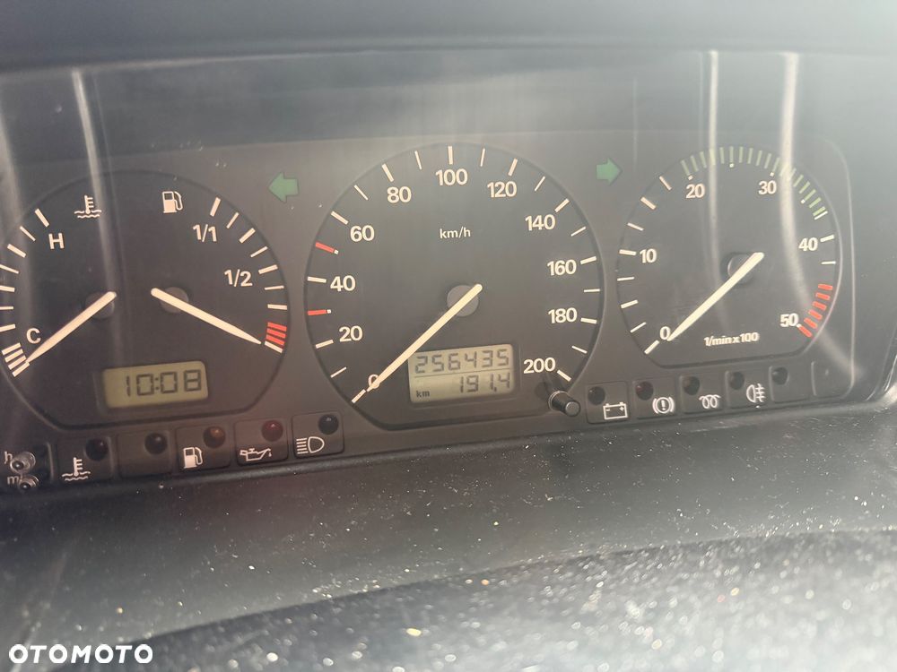 Volkswagen Multivan Standard - 7