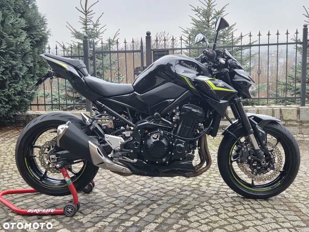 Kawasaki Z 900 - 3