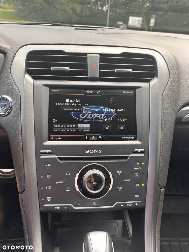 Ford Fusion - 11