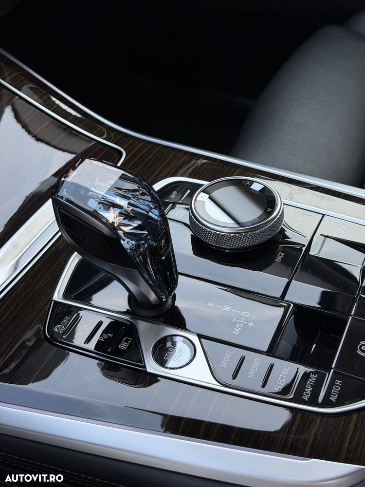 BMW X5 xDrive45e - 28