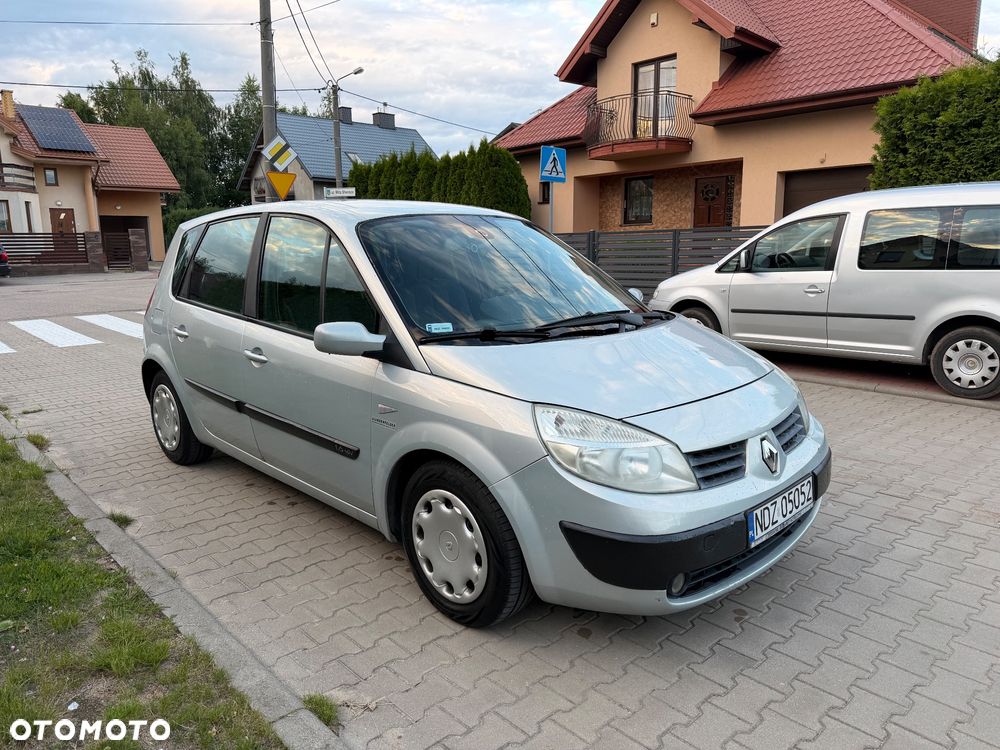 Renault Scenic 1.6 Confort Expression - 2