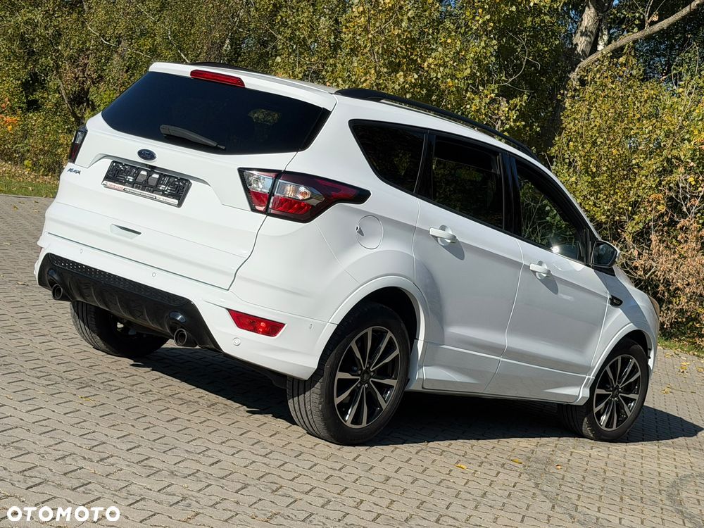 Ford Kuga 2.0 TDCi FWD ST-Line - 37