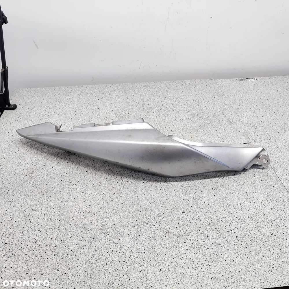 Owiewka, osłona, bok, boczek, zadupek, ogon Suzuki SV 650 SV650 - 1