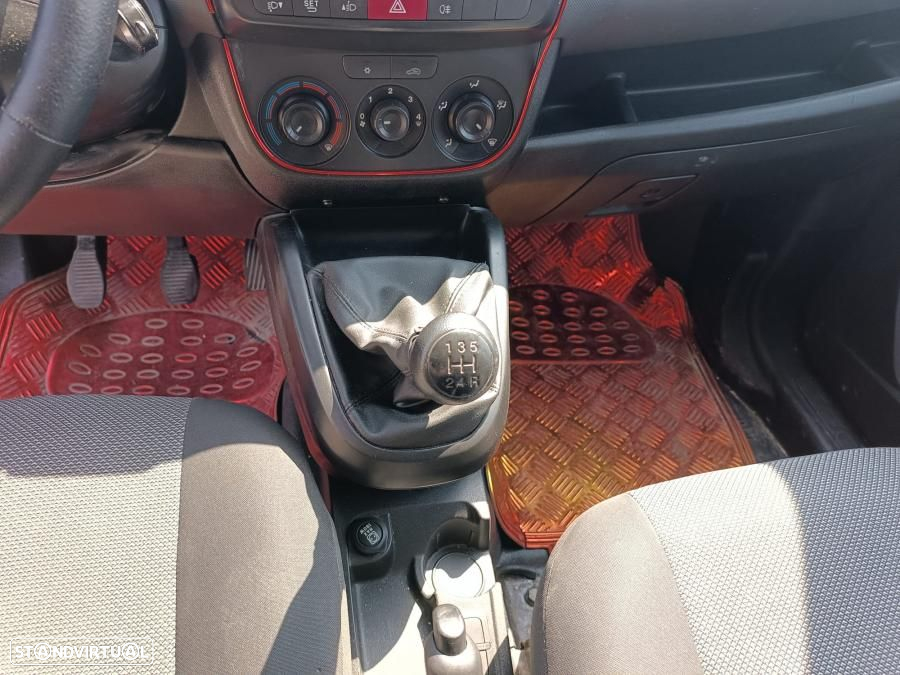 Fiat Doblo Combi 1.3 Multijet - 10