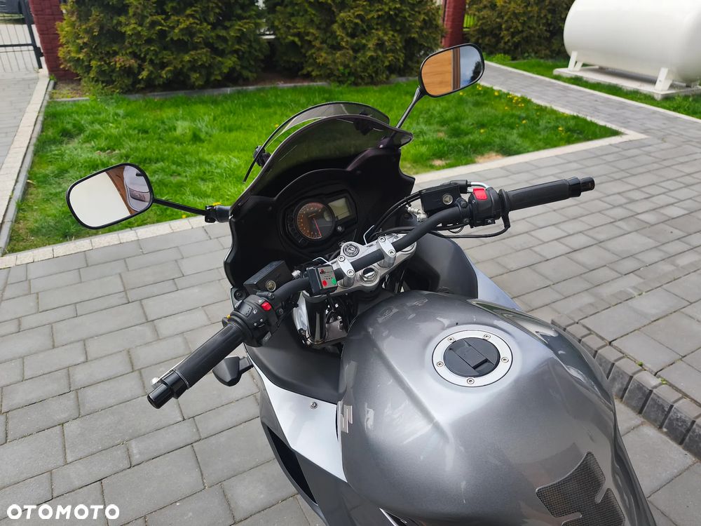 Suzuki Bandit - 16