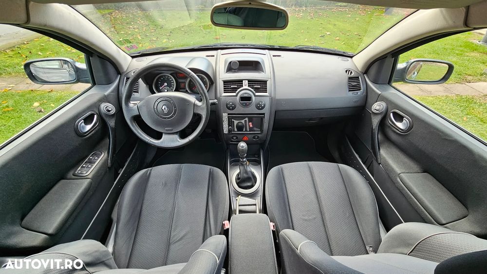 Renault Megane - 5