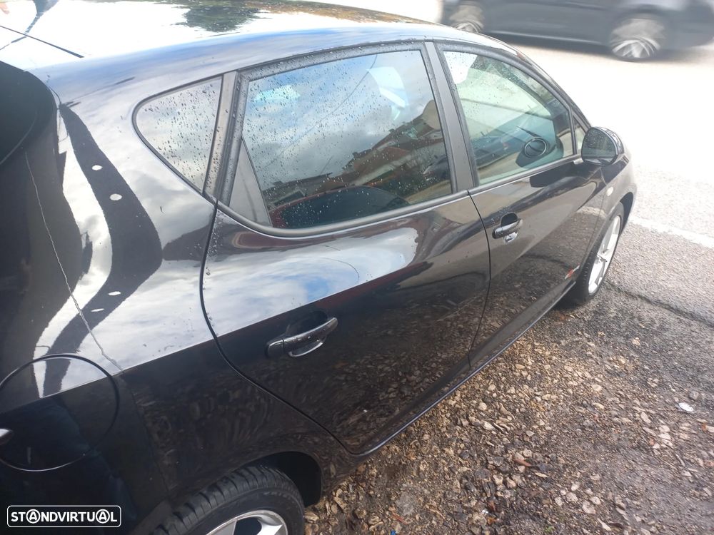 SEAT Ibiza 1.6 TDI Copa DPF - 9