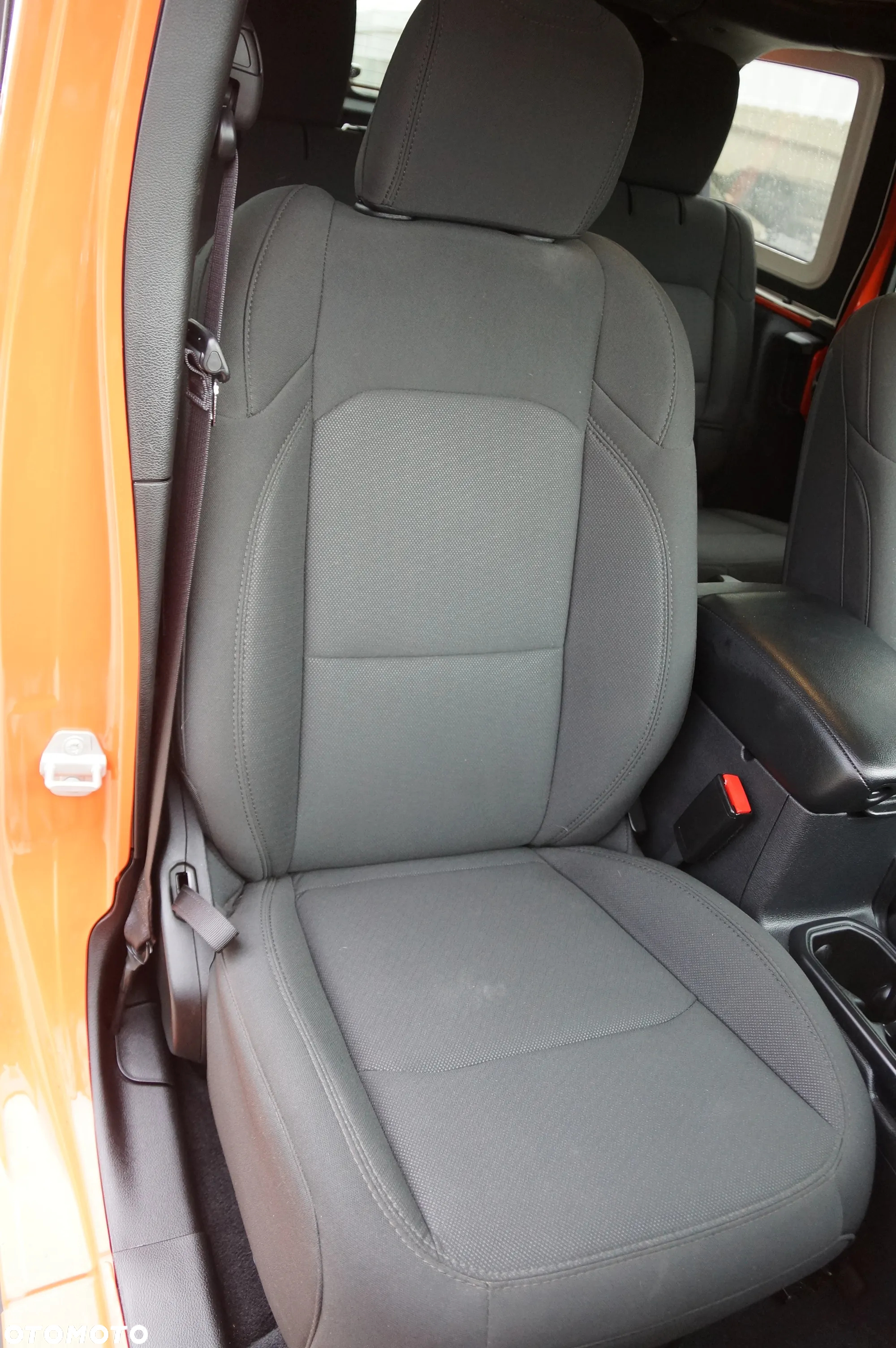 Jeep Wrangler - 25