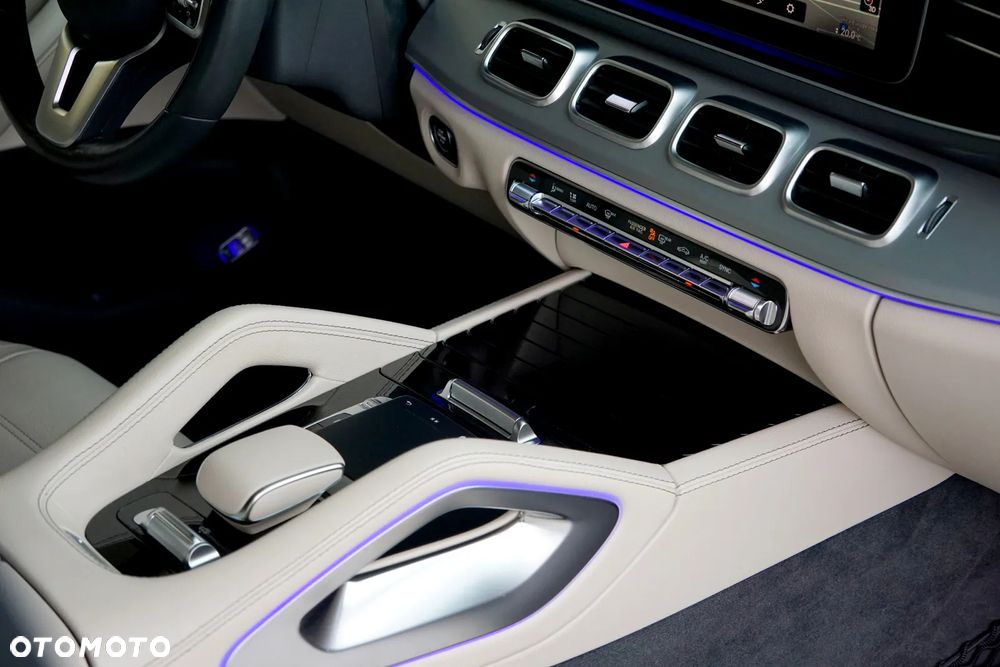 Mercedes-Benz GLE 450 AMG 4Matic 9G-TRONIC AMG Line - 37