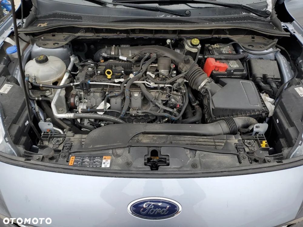 Ford Escape 2.0 EcoBoost AWD Titanium - 11