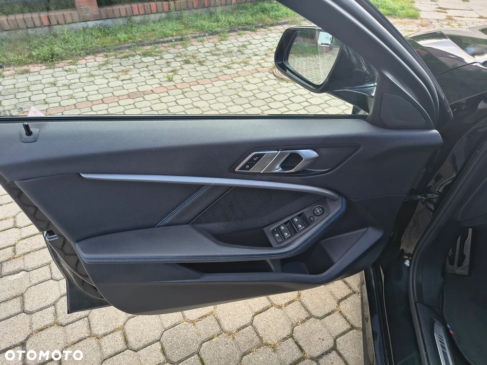 BMW Seria 1 118i M Sport - 15